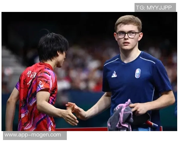 吉滕斯表现不佳引发热议5600万转会费6场比赛颗粒无收