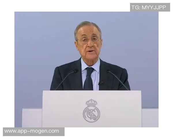 弗洛伦蒂诺齐达内亲临伯纳乌见证NFL西班牙首演盛况