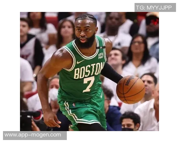 杰伦布朗分析末节崩盘原因强调快节奏与减少失误的重要性