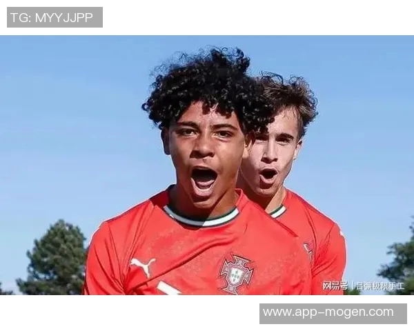 迷你罗首次亮相葡萄牙U16国家队将参加月底联合会杯赛事