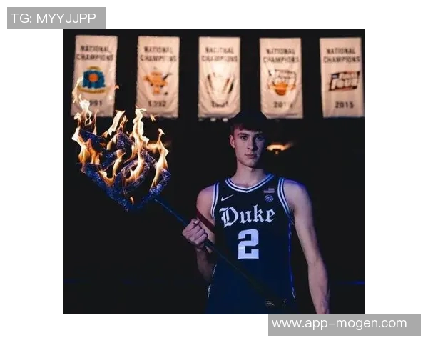 弗拉格18岁狂砍42分创纪录超越詹姆斯和科比18岁时的表现