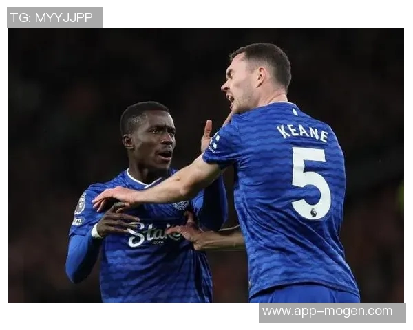 英超年度回顾盖耶掌掴基恩瞬间裁判组语音曝光